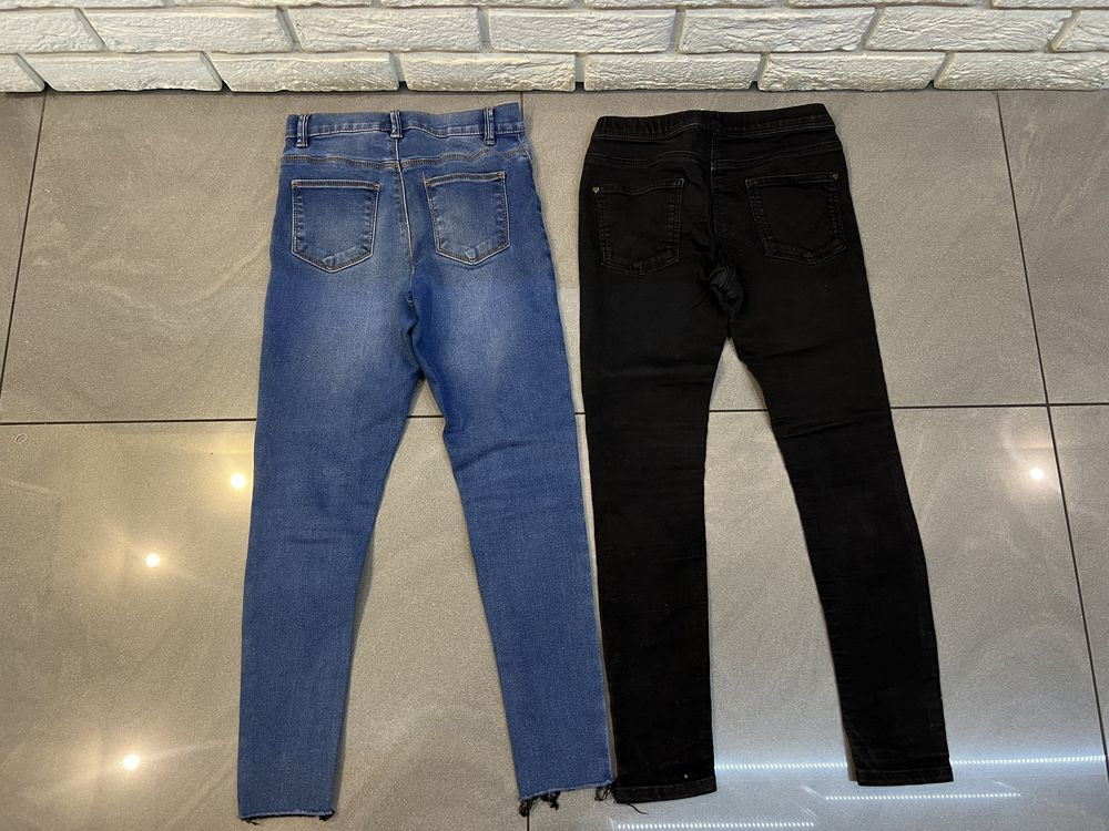 Spodnie / jeansy c&a rozm 140