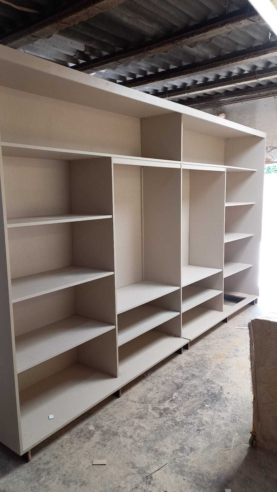 Construção roupeiros
