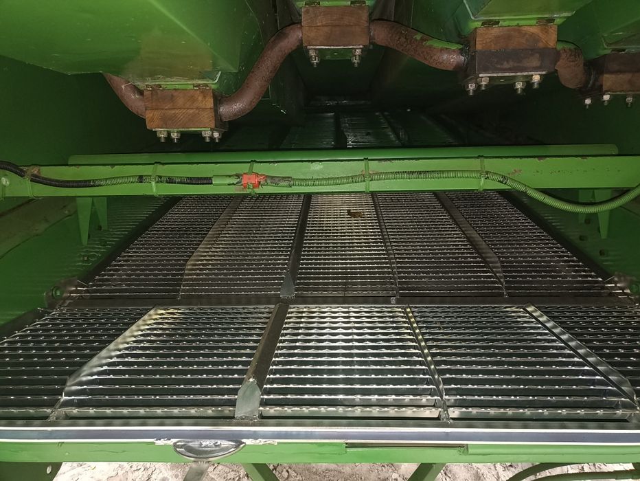 Комбайн John Deere 1177h4