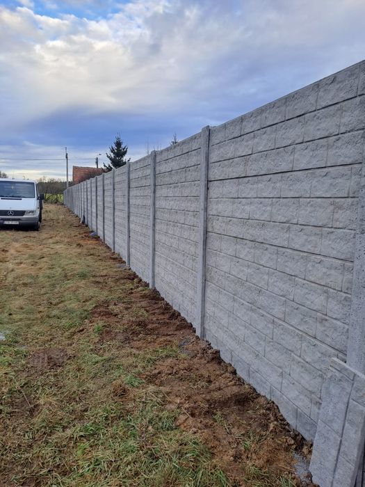 Betonowe ogrodzenia