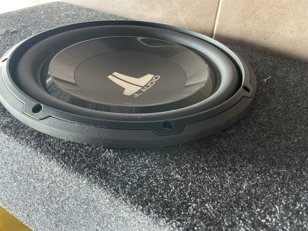 Subwoofer BMW X5 JL Audio