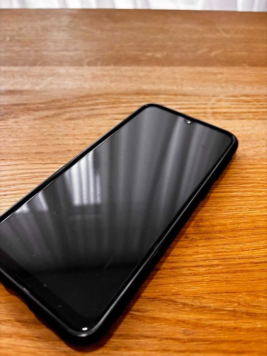 Смартфон Samsung M21