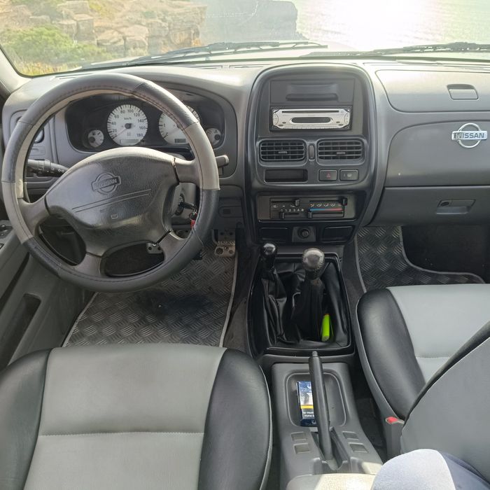 Nissan Navara d 22