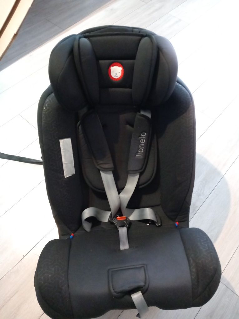 Fotelik samochodowy lionelo sander isofix