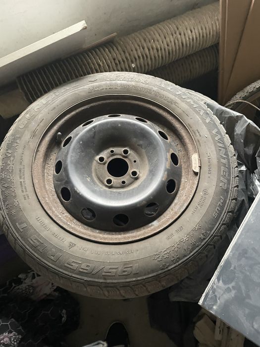 Felgi i opony 4x98 od Fiata stilo