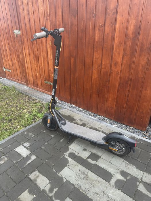 Продам самокат ninebot F20