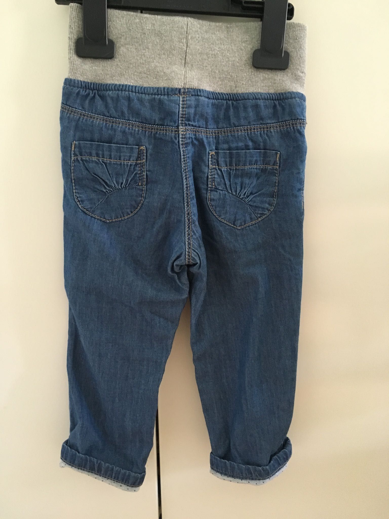 Joggersy, jeansy, spodnie ze ściągaczem, rozmiar 80, nowe C&A.