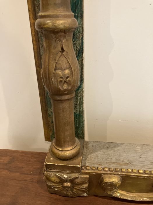 Moldura de oratório e sacrário, séc. XIX religioso