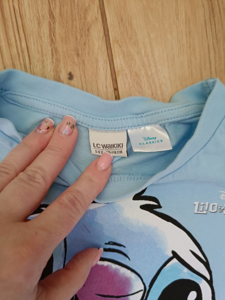 T-shirt ze Stichem z LC Waikiki 116