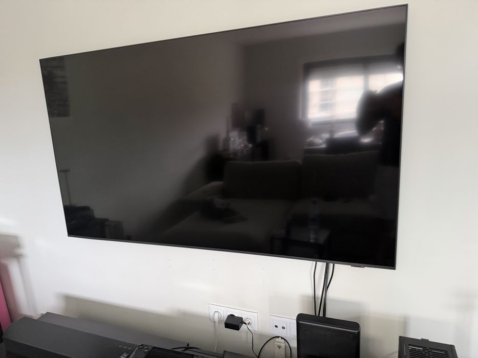 Samsung TV 65" 4k QLED Excelente Estado QE65Q70