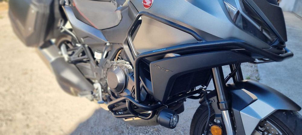 Honda NT1100 - 11.000€ Como nova
