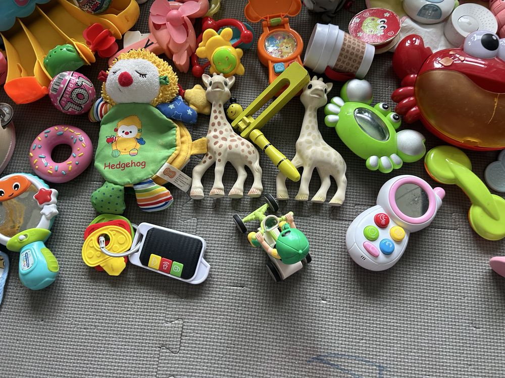 Zestaw zabawek niemowlęcych, fisher price, żyrafa sophie