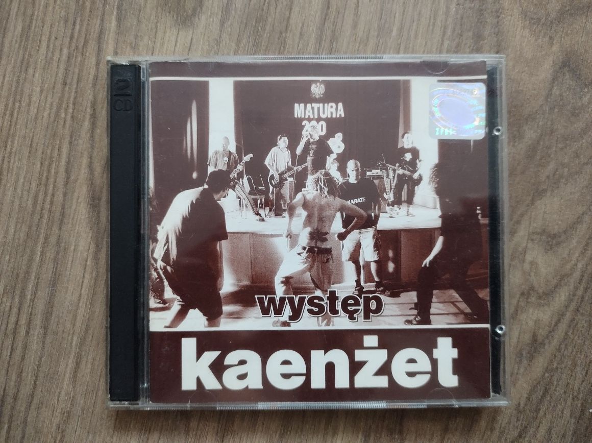 Kaenżet - Występ