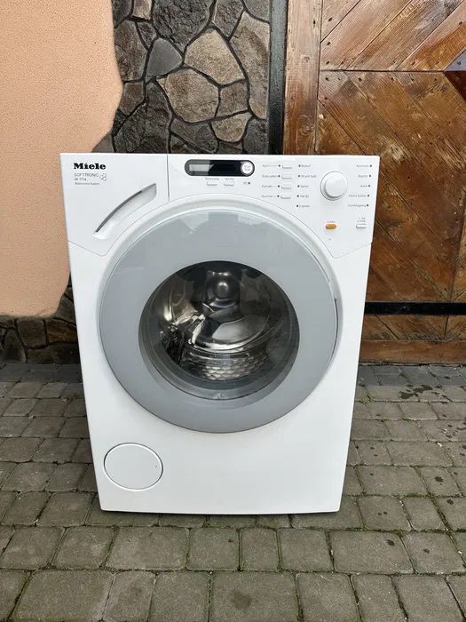 Запчастини пральної машини Miele W1714. Запчасти модуль мотор помпа