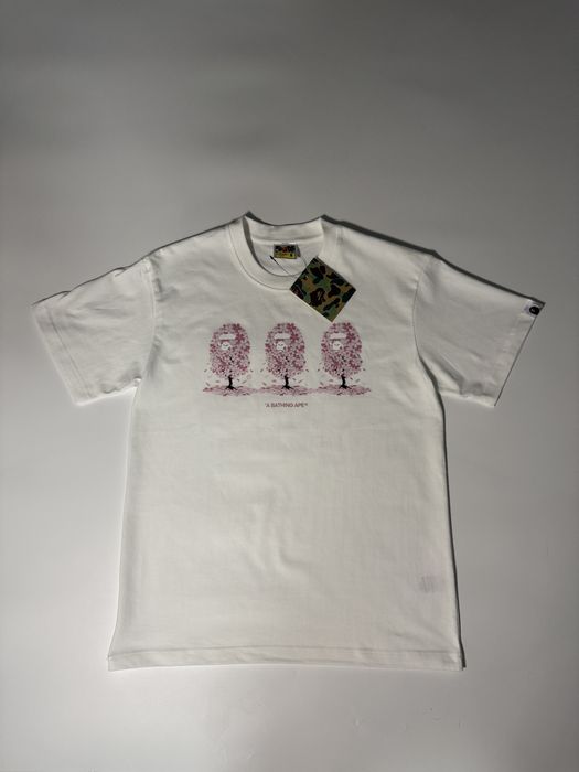 !!!РОЗПРОДАЖ!!! Футболка Bape x Sakura Чорна та біла розмір S