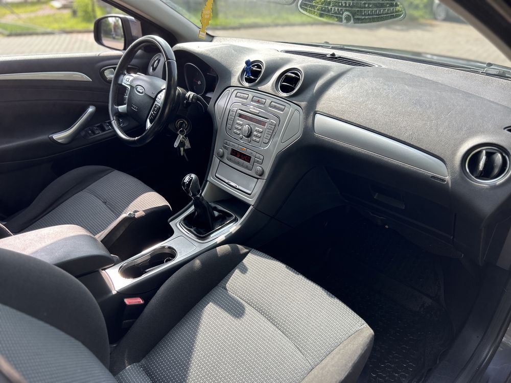 Ford Mondeo 1.8 TDCi, ładny, klimatyzacja po serwisie.