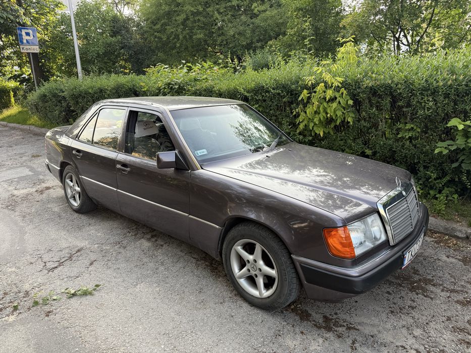 Mercedes-Benz W 124  2.3 Benzyna+Gaz 1991 Rok 4 Biegi
