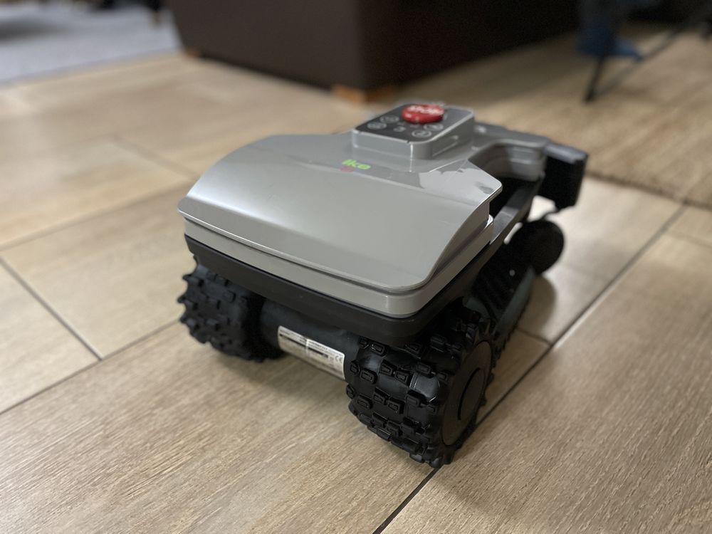 Robot koszący ZCS Wiper Ambrogio 20 ike s na 1000m2 GPS gwarancja