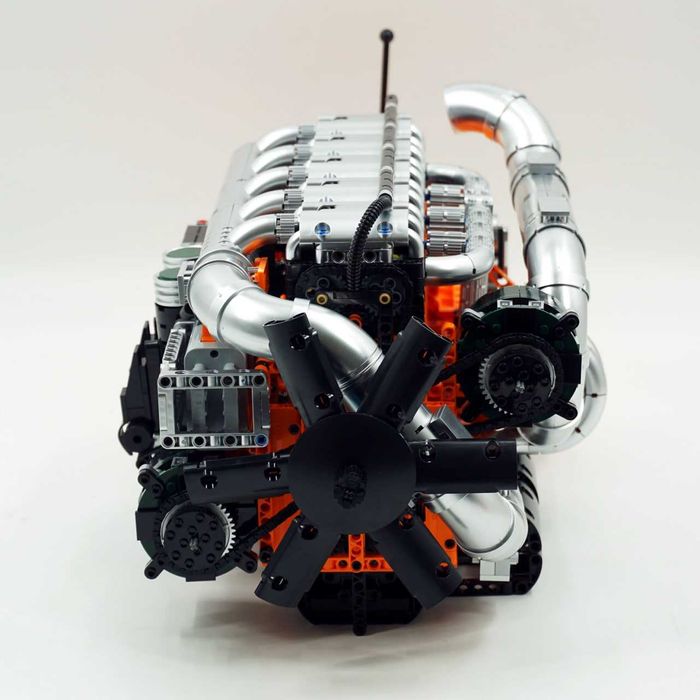 Mould King 10200 Двигун вантажівки Scania з коробкою передач. 3226 дет