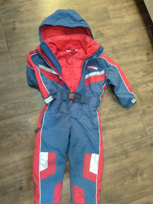 Продам димесезонный комбинезон