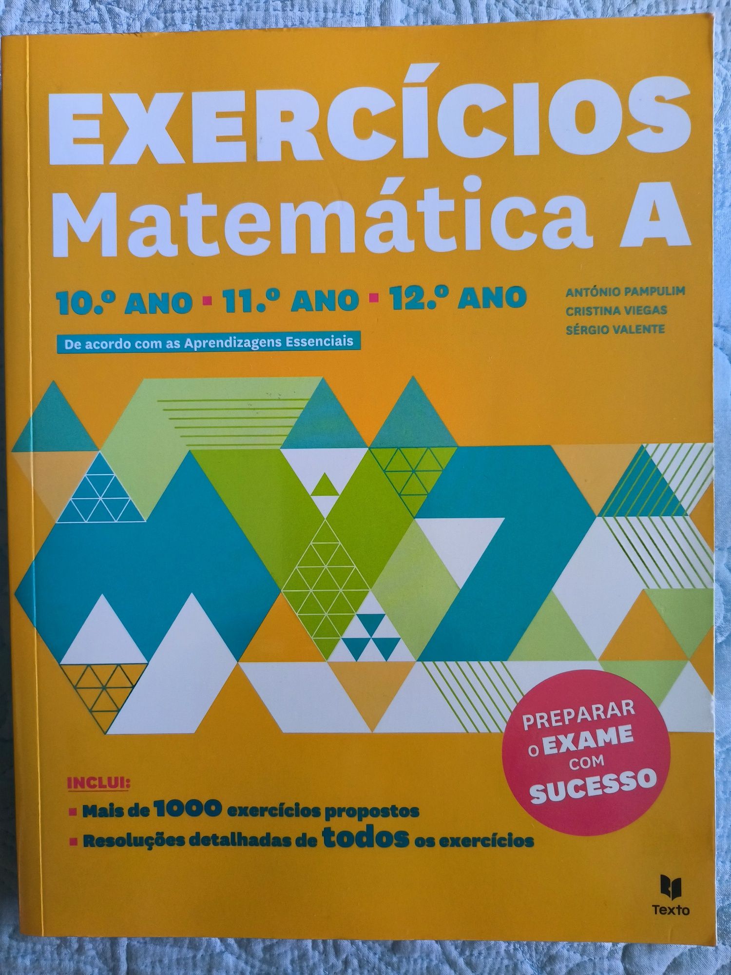 Livro de Preparação para Exame MAT 12