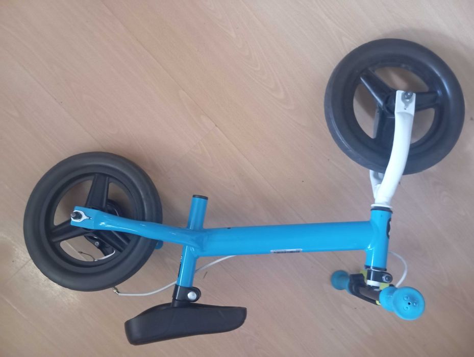 Vendo bicicleta de criança novo azul