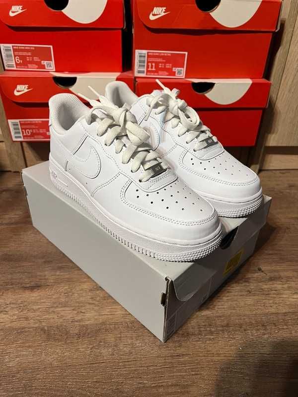 NikeAirForce1Low'07White-Nowe i nieuzywane 37.5