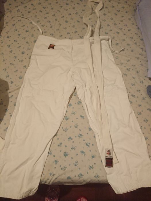 Fato kimono karate branco RUTRA tam 5 / 180 100% algodão