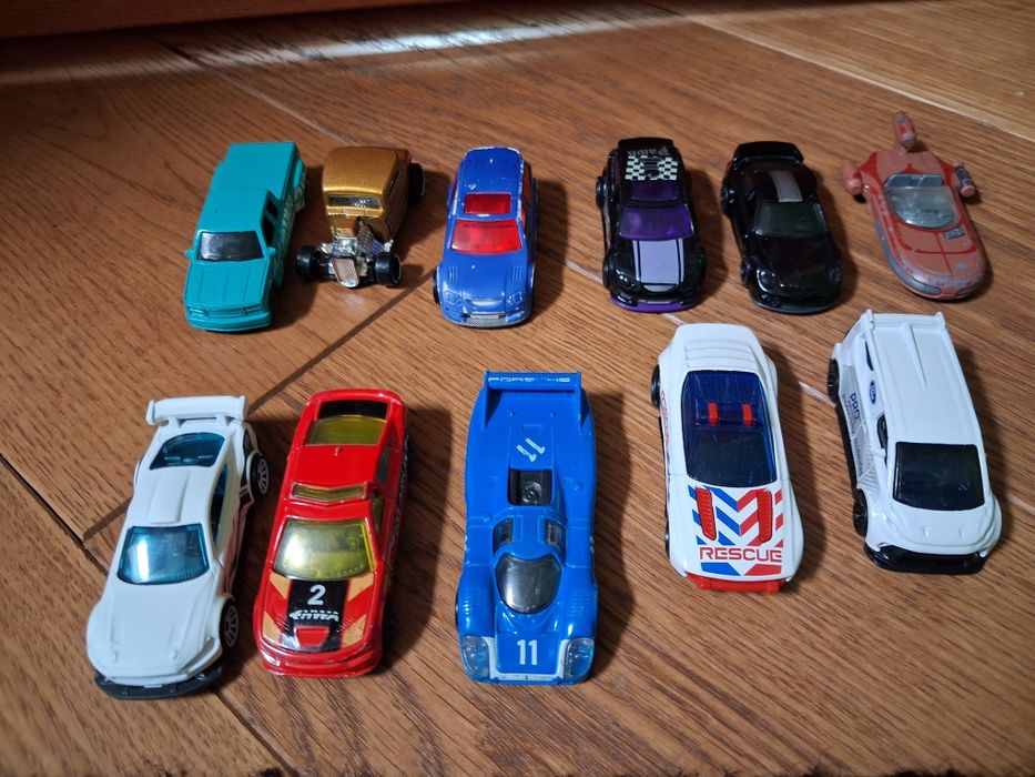 Продам машинки Hot Wheels