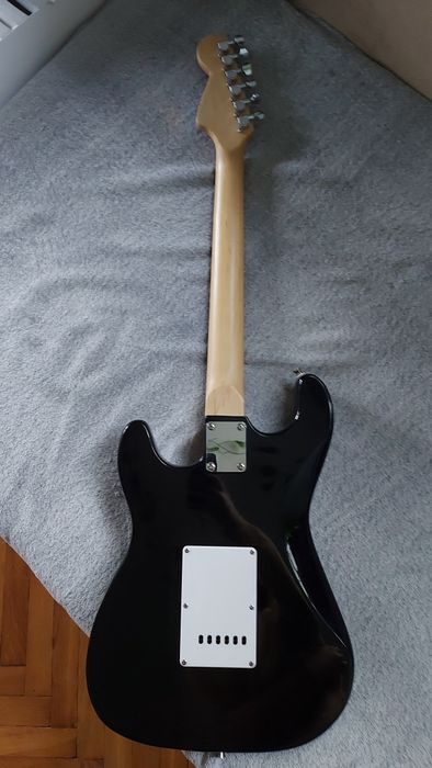 Gitara elektryczna Preston - używana