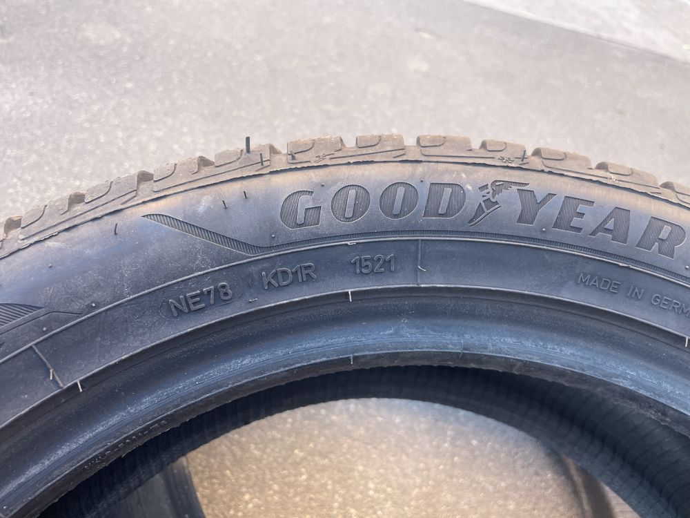 Зимова гума(шини, резина) Goodyear Ultra Grip Perfomance+ 225 50 18