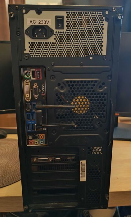 Komputer PC i5-4460/GTX1650/16GB/SSD+HDD/Win11