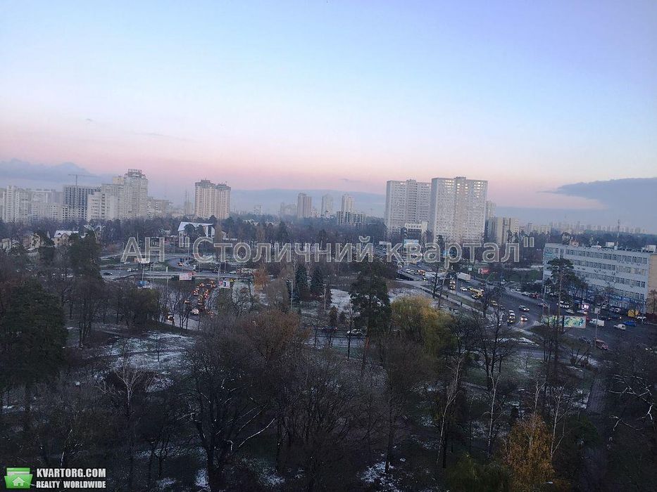 метро Житомирська Чотирикімнатна Пушиної 49