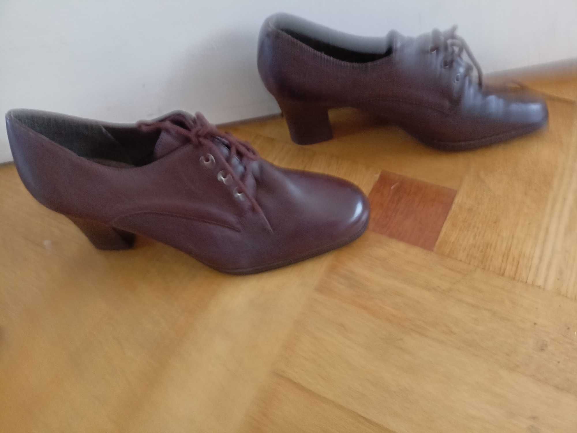 Buty damskie skórzane krótkie roz 36