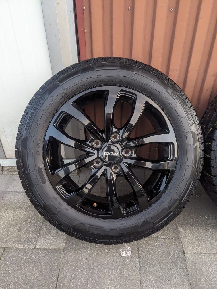 Koła Alufelgi Oxxo Hyperion Black Vw T5 T6 5x120 7Jx17 ET56 215/60R17C