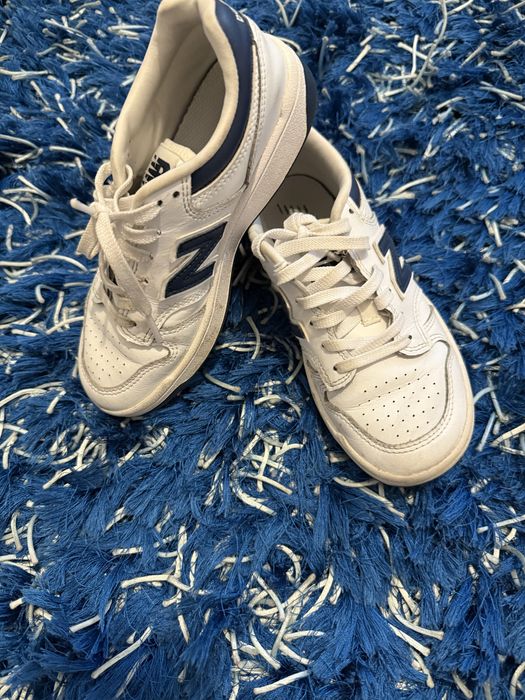 Sapatilhas New Balance tam 33