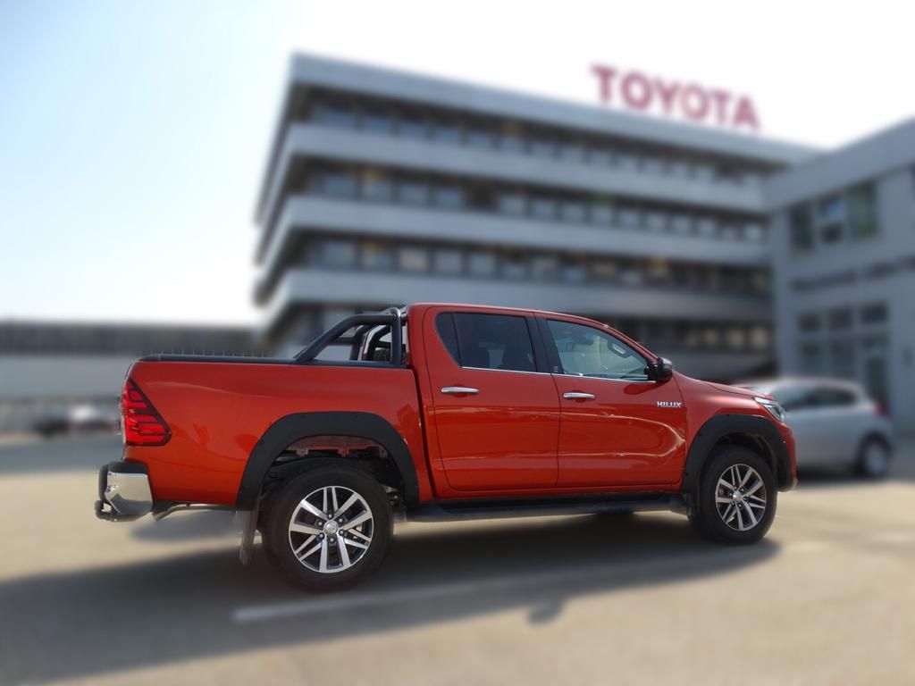 Toyota Hilux nadkola poszerzenia nadkoli błotników