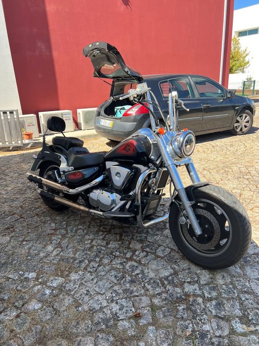 Suzuki Intruder 1500 LC