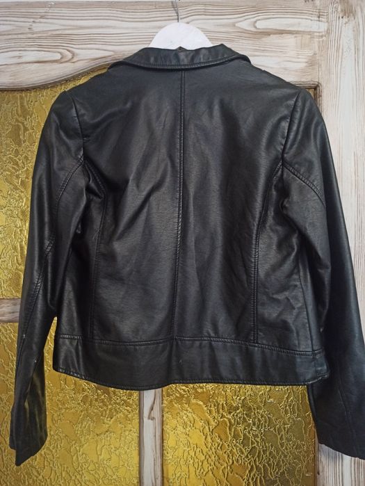 Куртки жіночі. ( 4 шт) Еко шкіра. Розмір S, М.