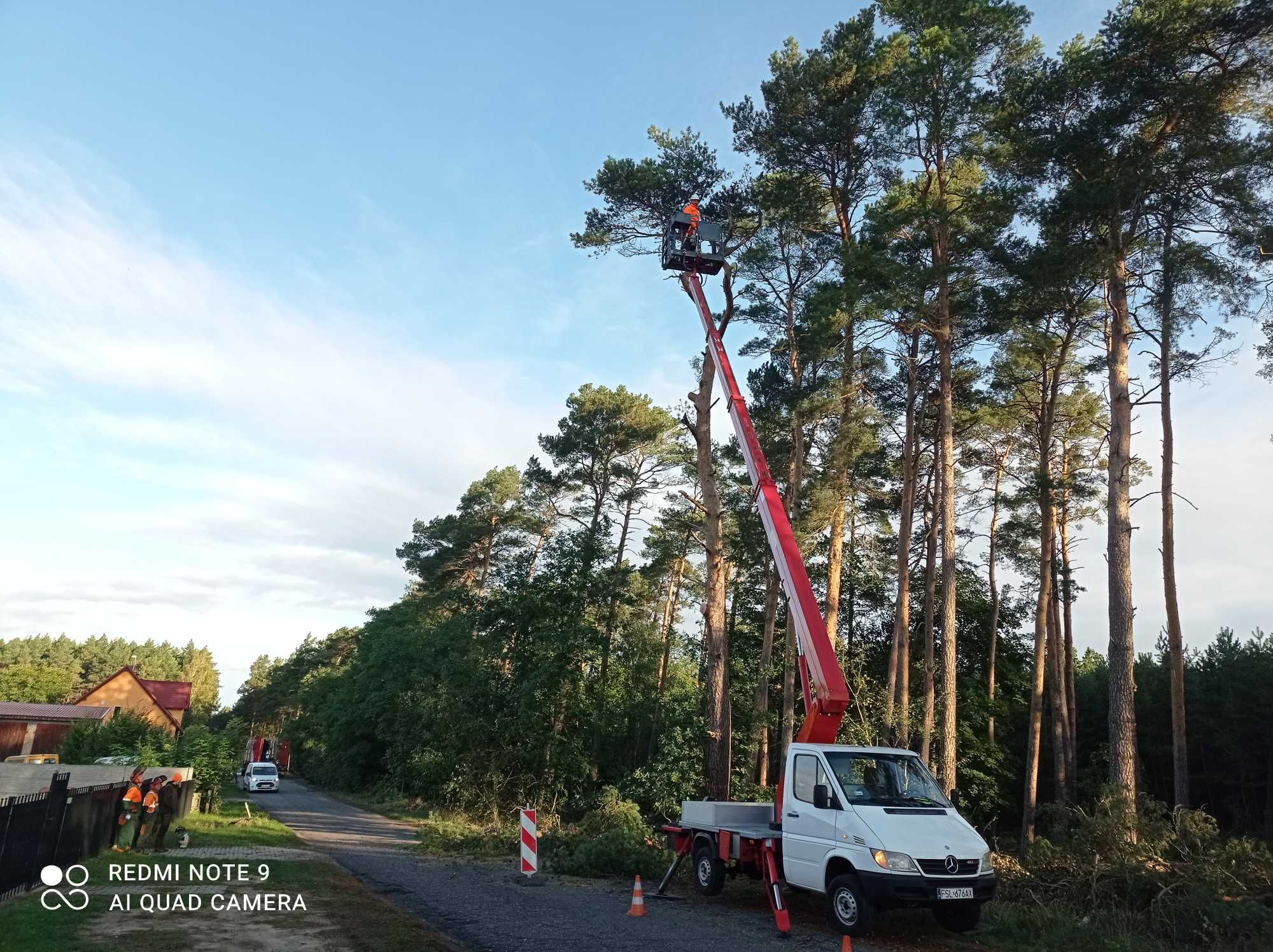 Usługi Podnośnikiem Koszowym TOM-TRANS Rzepin 22 Metry