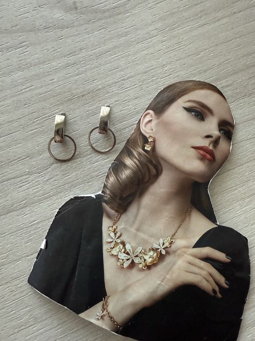 Срібні стильні сережки