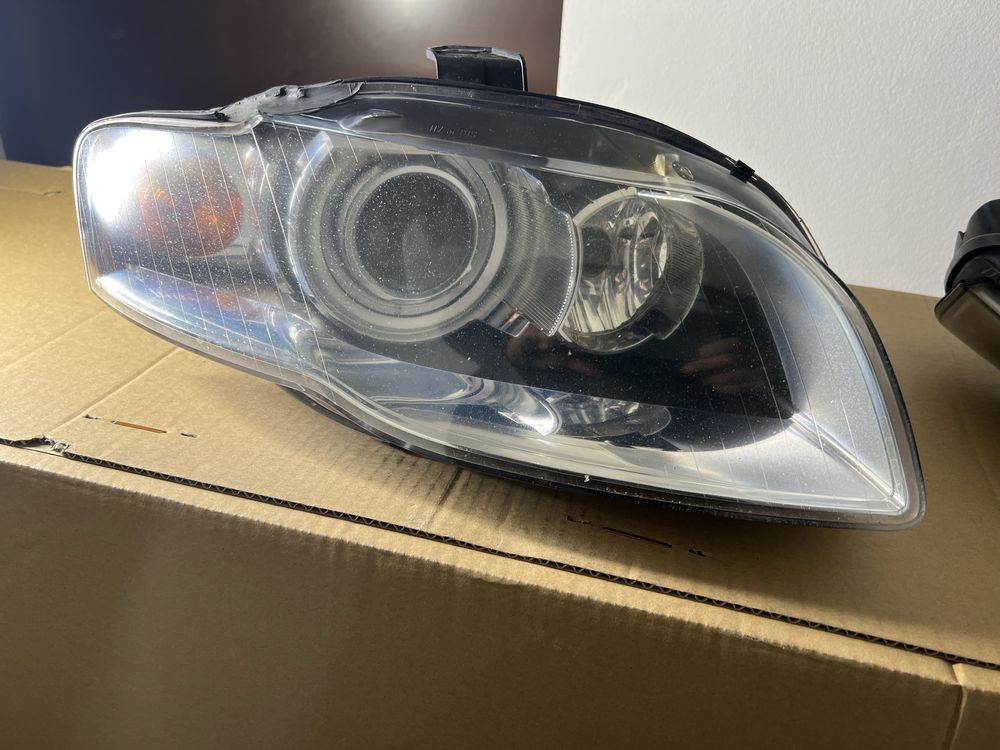 Lampy xsenon AUDI a4b7