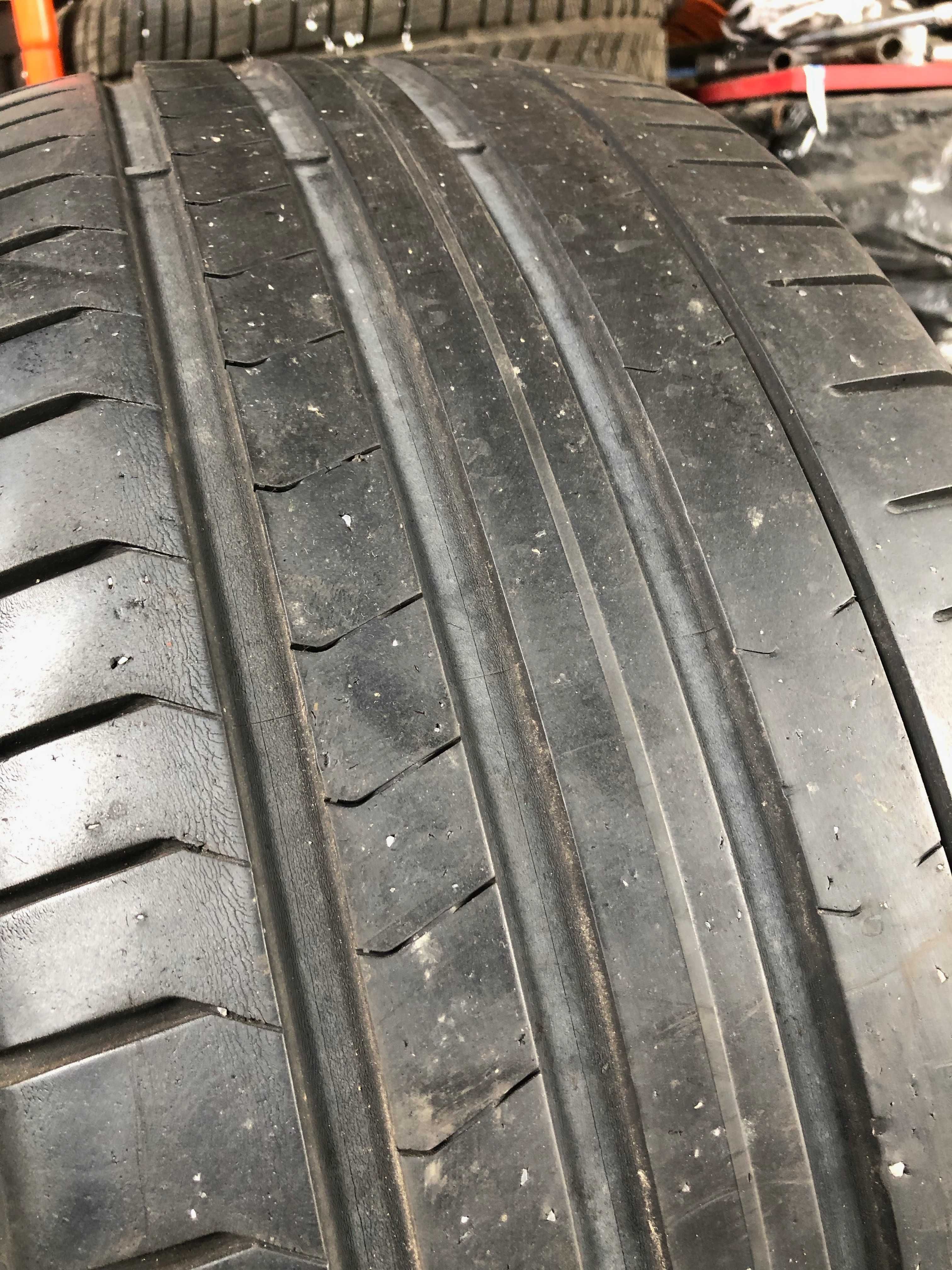 255/40R21 Dwie używane opony letnie Pirelli