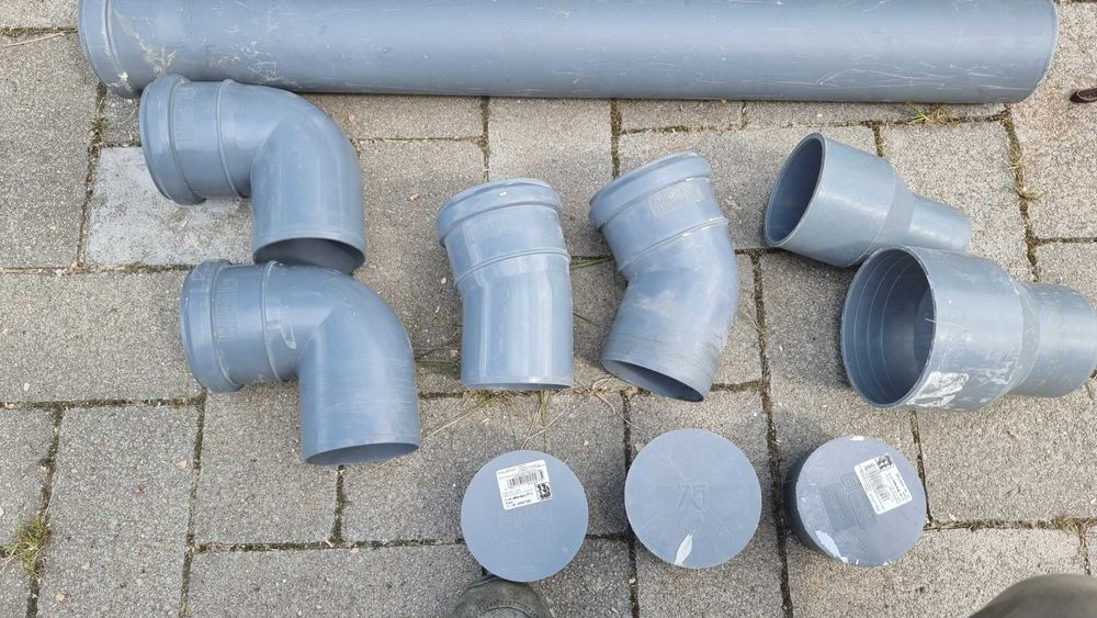 Rura kanalizacyjna wentylacyjna 75 mm rury kolanka, redukcje, zaślepki