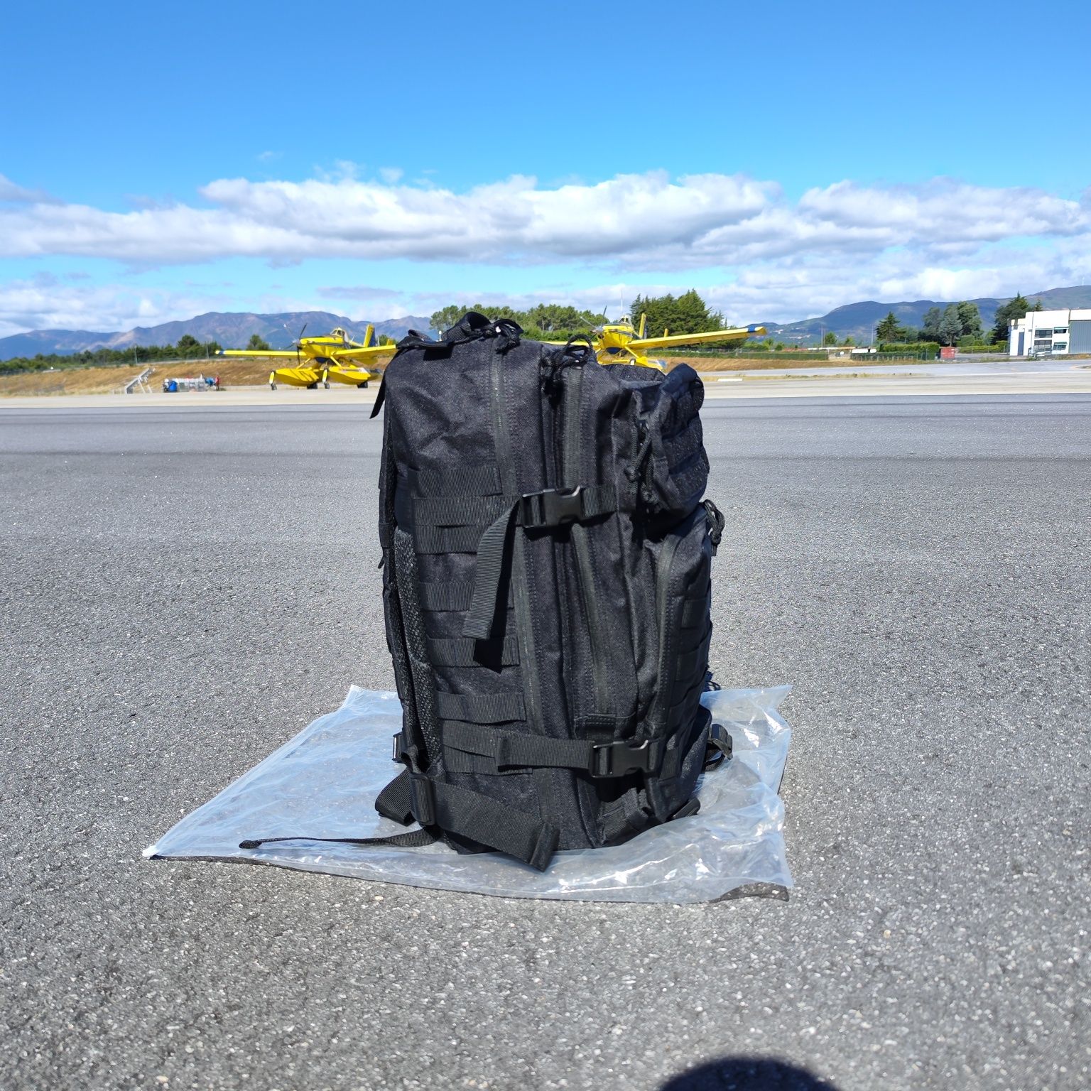 Mochila 45 L preta Nova