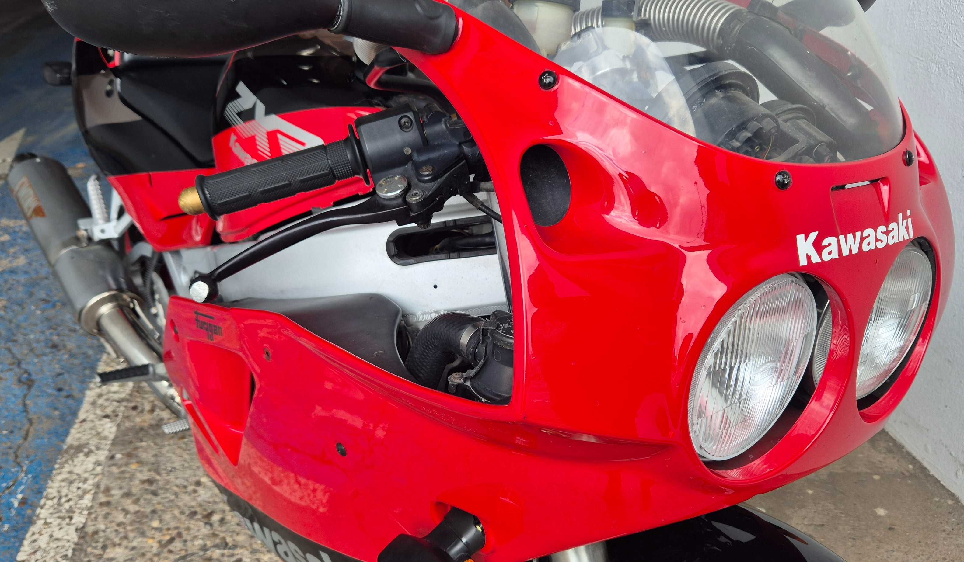 Kawasaki zxr 750 89