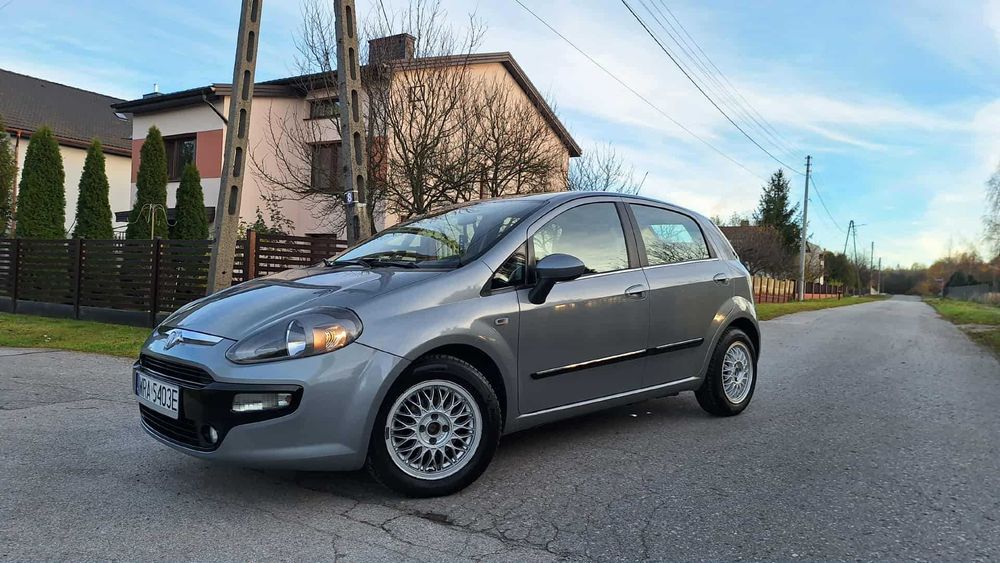 Fiat Grande Punto  Evo 2011 Benzyna.