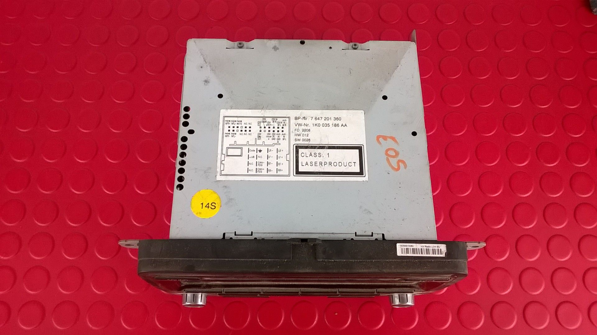 Radio [VW EOS (1F7, 1F8)]