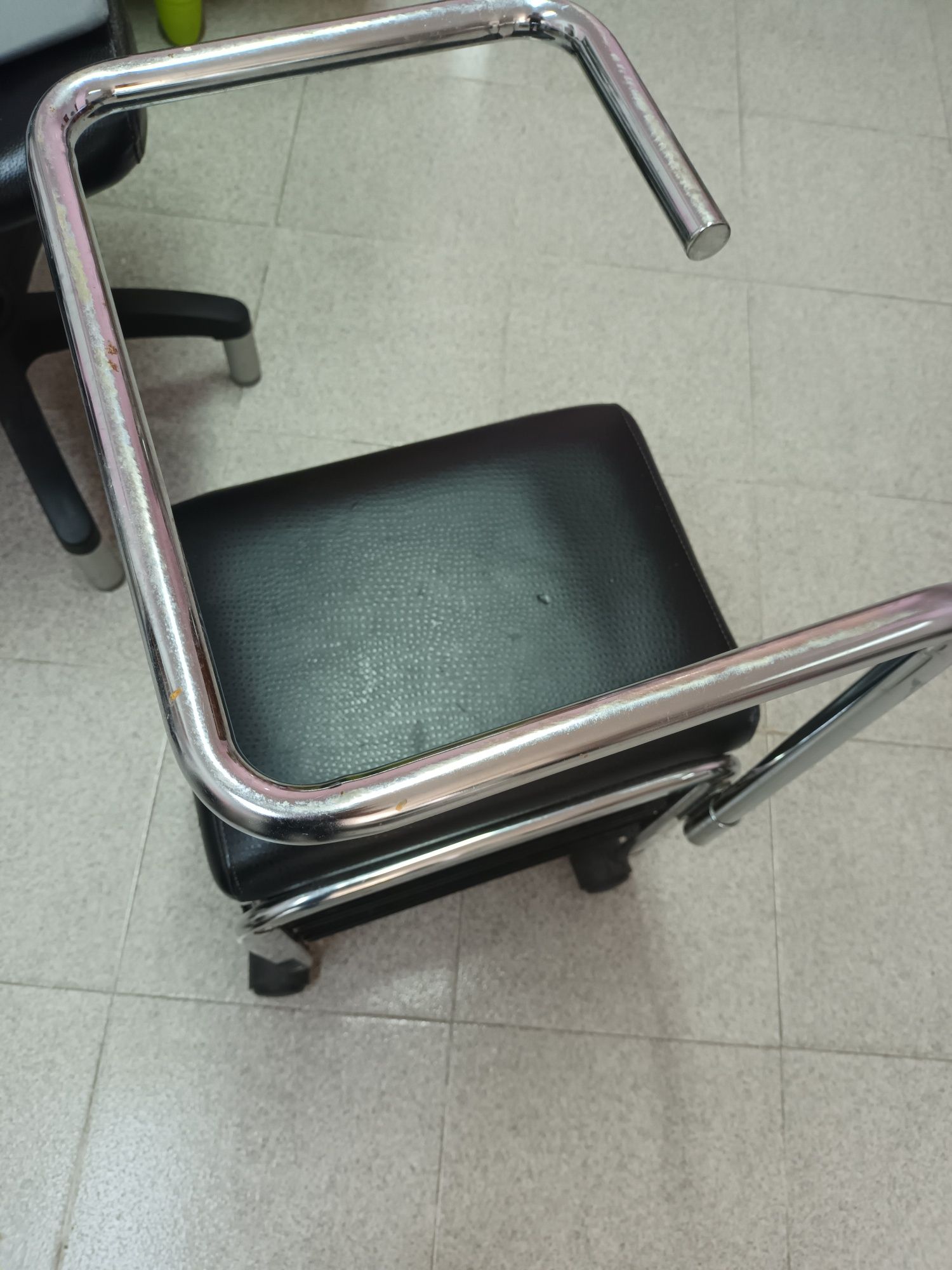 Vendo carrinho de pedicure