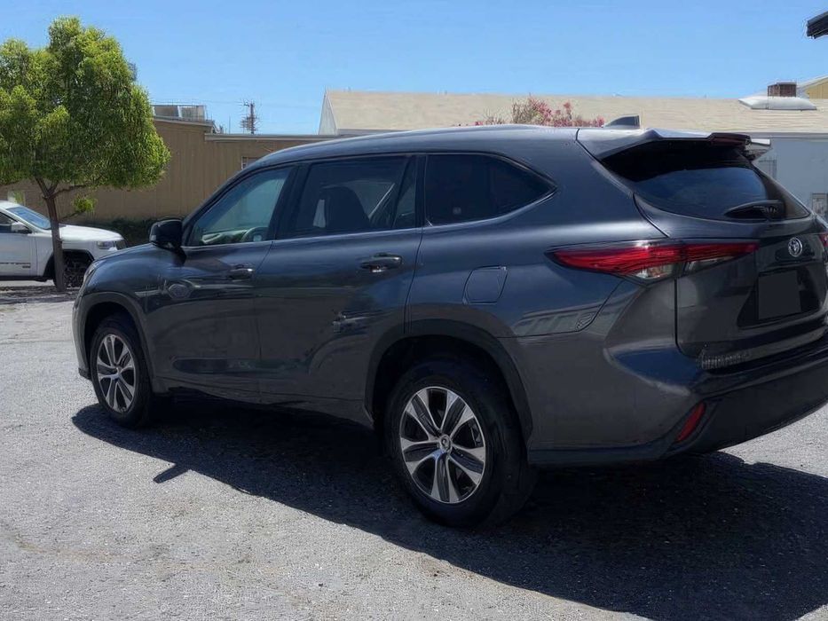 Toyota Highlander      2022